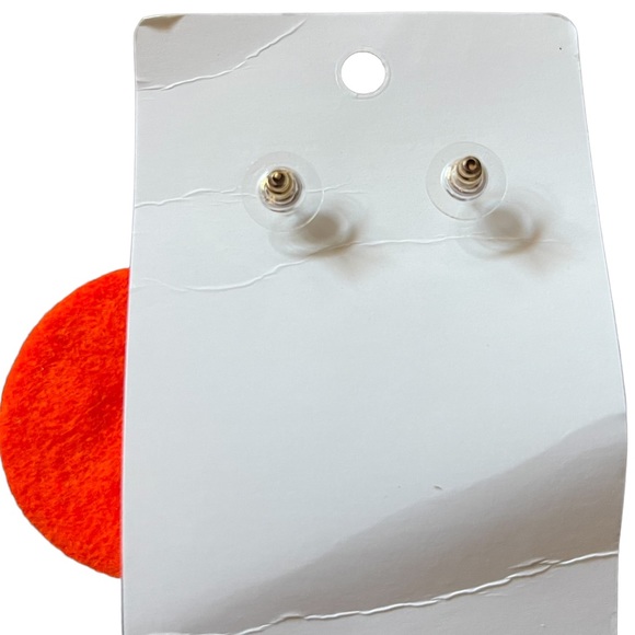 Women’s light beads earrings - Picture 3 of 4